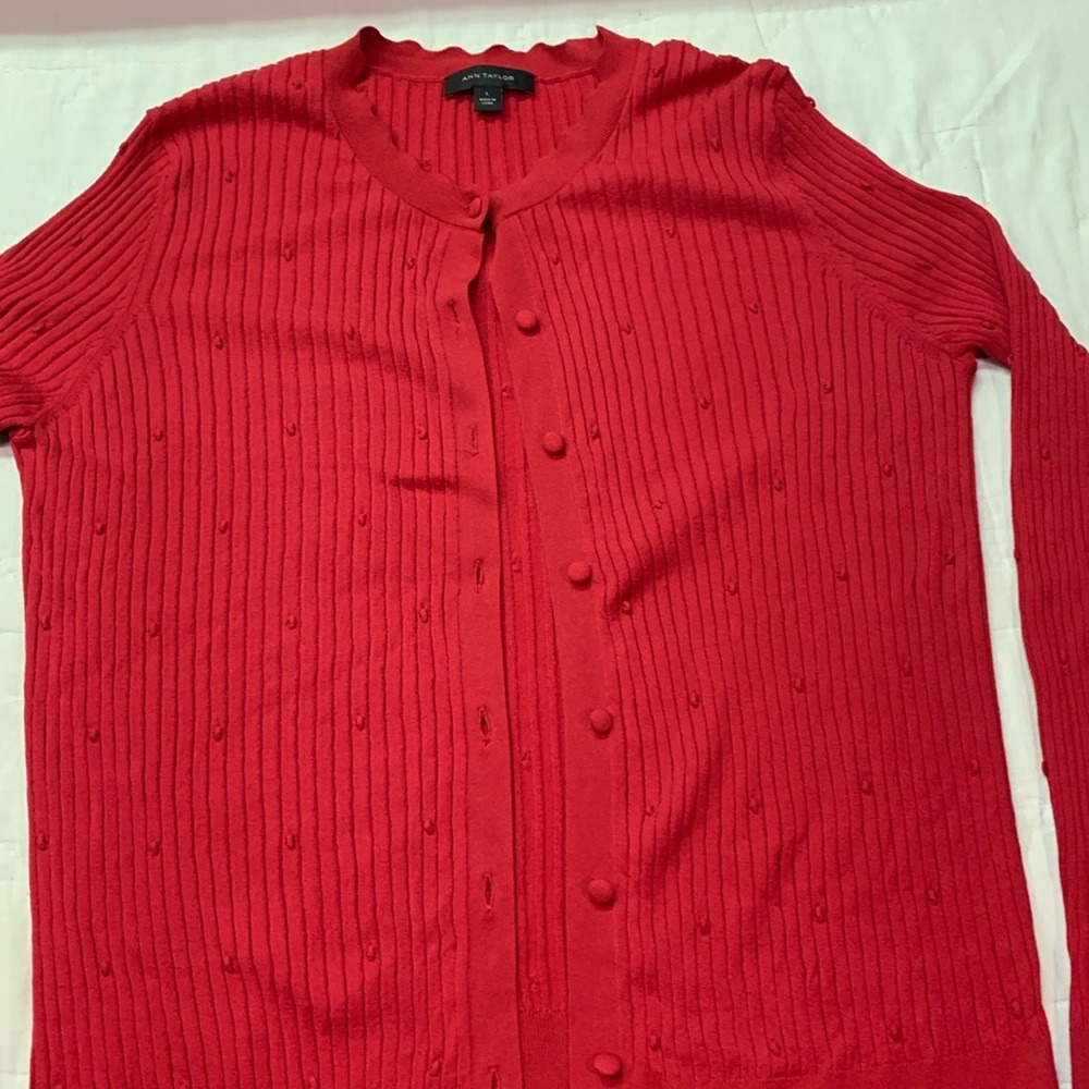 Ann‎ Taylor Red Ribbed Knit Stretchy Long Sleeve Button Cardigan (Size L)
